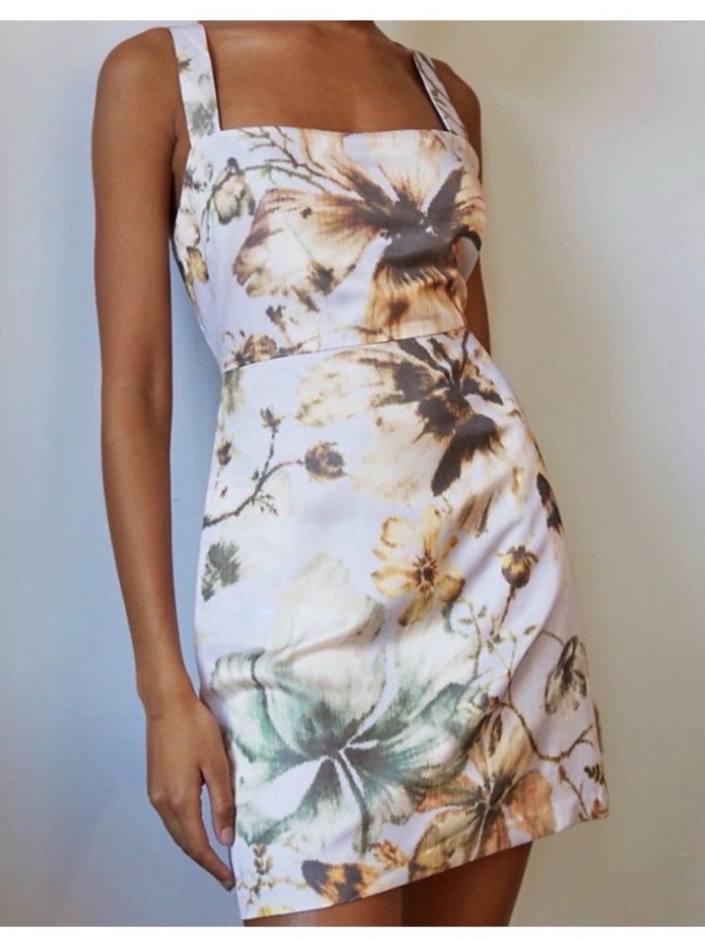 Babaton White Floral Square Neck Mini Dress Size 6 | Aritzia Summer Dress